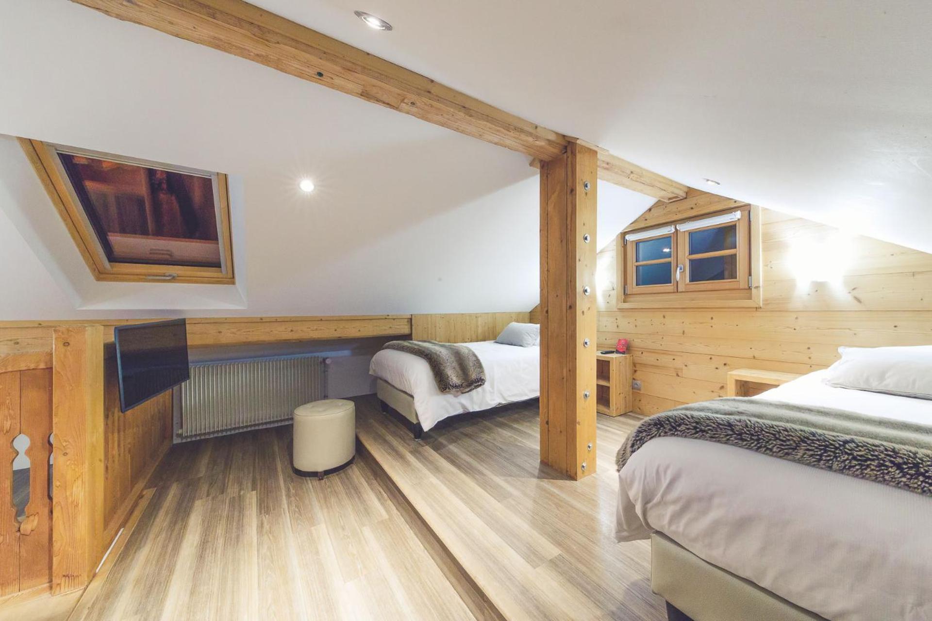 Fleur De Neige Chatel Exterior photo