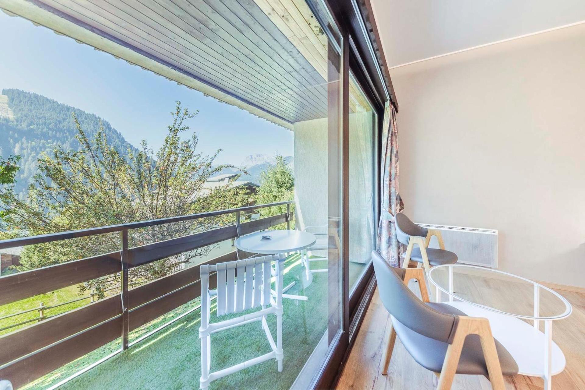 Fleur De Neige Chatel Exterior photo